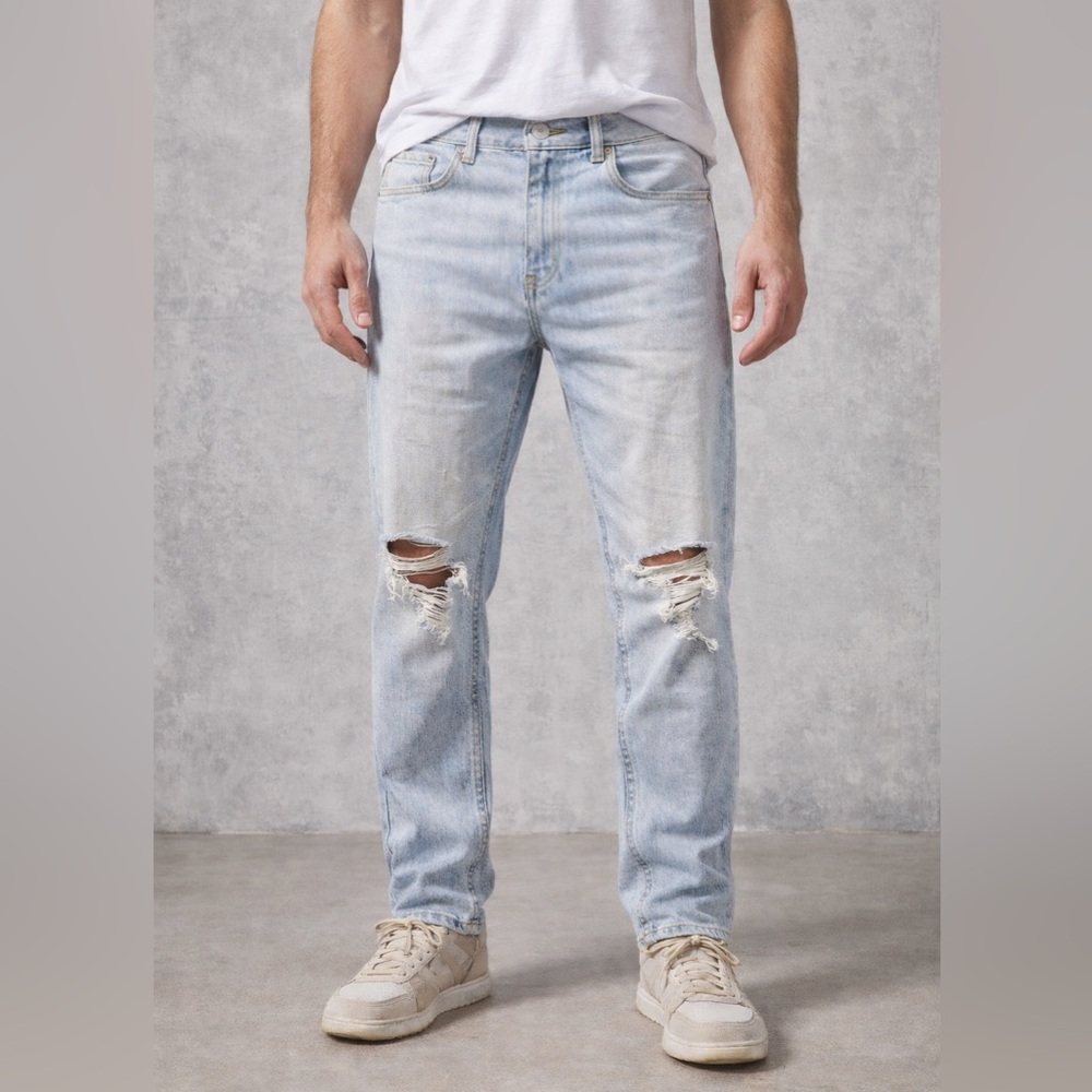 RSQ Slim Taper Distressed Light Wash Jeans Mens 36x30 Stretch‎ Denim